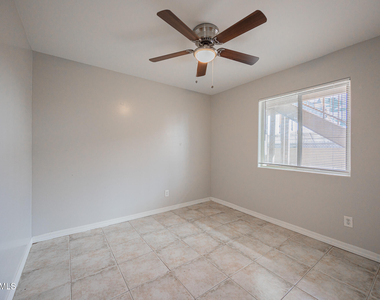 300 E Broadway Road - Photo Thumbnail 13
