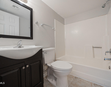 300 E Broadway Road - Photo Thumbnail 15