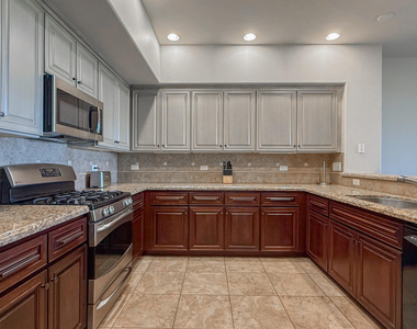 20750 N 87th Street - Photo Thumbnail 9