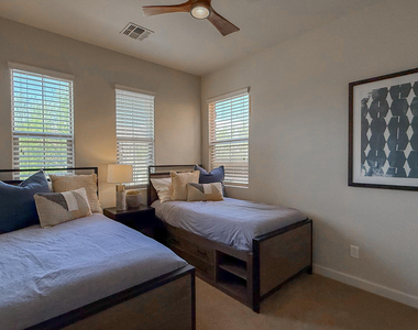 20750 N 87th Street - Photo Thumbnail 18