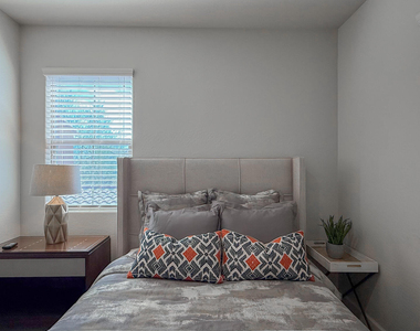 20750 N 87th Street - Photo Thumbnail 16