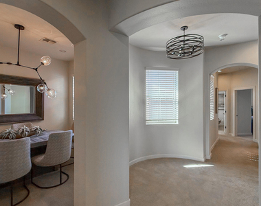 20750 N 87th Street - Photo Thumbnail 12