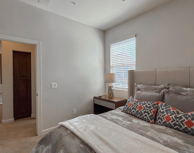 20750 N 87th Street - Photo Thumbnail 15