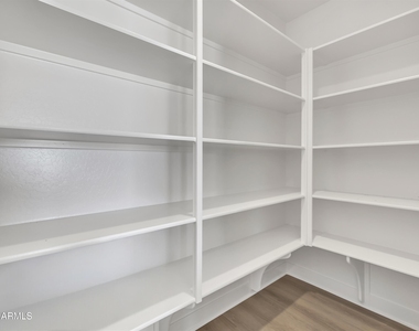 3298 W Garnet Street - Photo Thumbnail 16