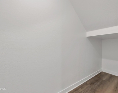 3298 W Garnet Street - Photo Thumbnail 25