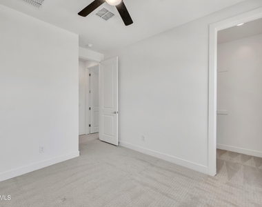 3298 W Garnet Street - Photo Thumbnail 54