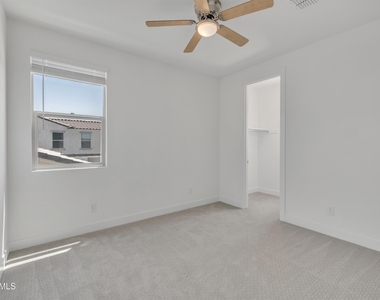3298 W Garnet Street - Photo Thumbnail 47