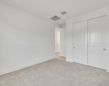 3298 W Garnet Street - Photo Thumbnail 51