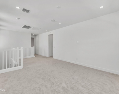 3298 W Garnet Street - Photo Thumbnail 30