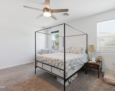 30558 W Clarendon Avenue - Photo Thumbnail 25