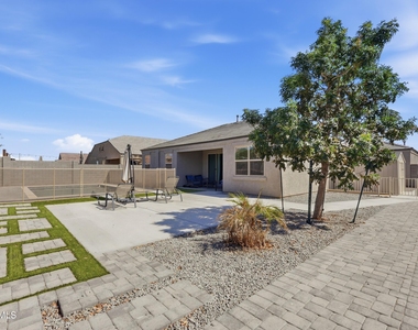 30558 W Clarendon Avenue - Photo Thumbnail 35