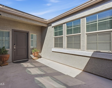 30558 W Clarendon Avenue - Photo Thumbnail 3