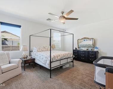 30558 W Clarendon Avenue - Photo Thumbnail 24