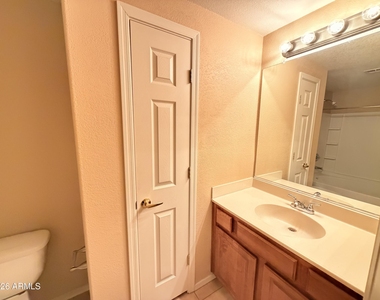 18250 N Cave Creek Road - Photo Thumbnail 3