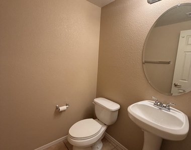 18250 N Cave Creek Road - Photo Thumbnail 25