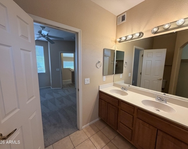 18250 N Cave Creek Road - Photo Thumbnail 6