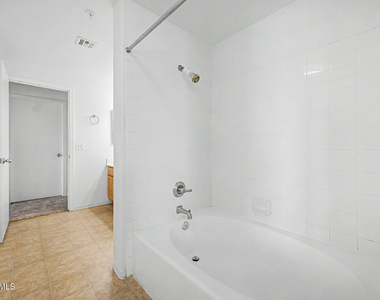 13700 N Fountain Hills Boulevard - Photo Thumbnail 27