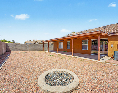 9969 W Mackenzie Drive - Photo Thumbnail 24