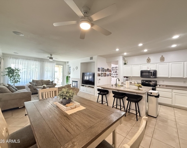 757 W Aloe Place - Photo Thumbnail 7