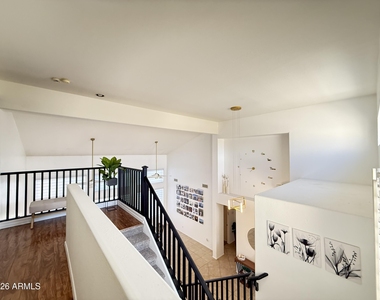757 W Aloe Place - Photo Thumbnail 12