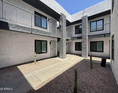 3738 E Mcdowell Road - Photo Thumbnail 12