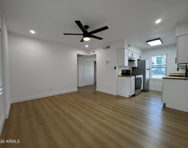 3738 E Mcdowell Road - Photo Thumbnail 5