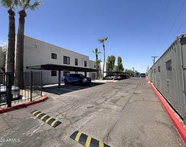 3738 E Mcdowell Road - Photo Thumbnail 16