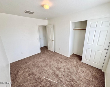 12214 W Apache Street - Photo Thumbnail 19