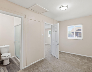 830 N 10th Avenue - Photo Thumbnail 7