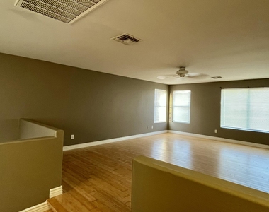 4441 N 111th Lane - Photo Thumbnail 10