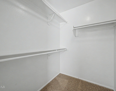 955 E Euclid Avenue - Photo Thumbnail 25