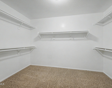 955 E Euclid Avenue - Photo Thumbnail 22