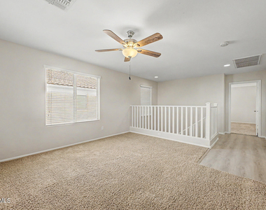 955 E Euclid Avenue - Photo Thumbnail 15