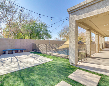 155 E Liberty Lane - Photo Thumbnail 21
