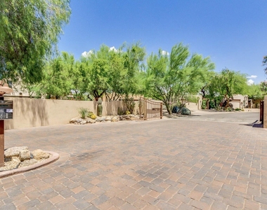 6016 E Rancho Manana Boulevard - Photo Thumbnail 34