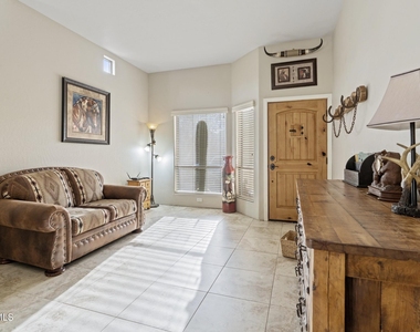 6016 E Rancho Manana Boulevard - Photo Thumbnail 6