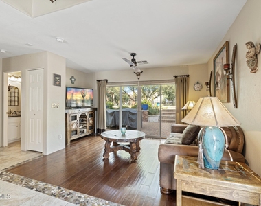 6016 E Rancho Manana Boulevard - Photo Thumbnail 17