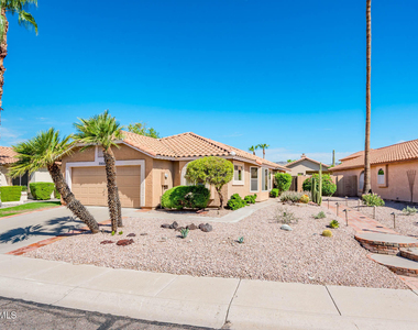 2926 E Brookwood Court - Photo Thumbnail 4