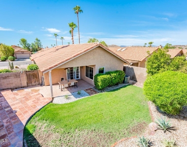 2926 E Brookwood Court - Photo Thumbnail 6