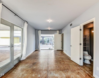777 W Roosevelt Street - Photo Thumbnail 4