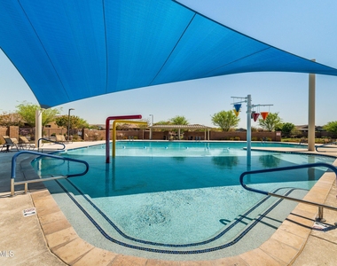 20550 E Raven Drive - Photo Thumbnail 28