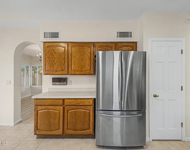 15643 N 50th Street - Photo Thumbnail 28