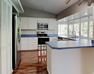 4215 Sw Jarmer Road - Photo Thumbnail 3