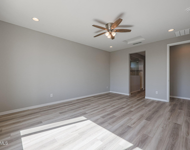 32831 N 19th Lane - Photo Thumbnail 20