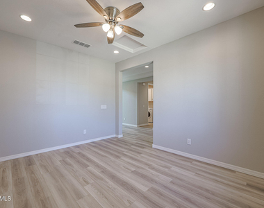 32831 N 19th Lane - Photo Thumbnail 54