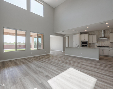 32831 N 19th Lane - Photo Thumbnail 5