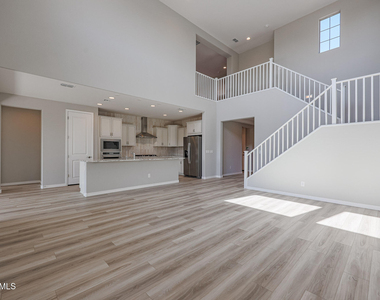 32831 N 19th Lane - Photo Thumbnail 4