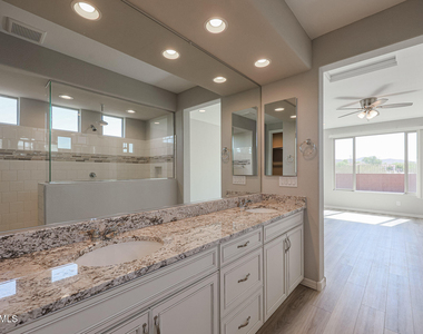 32831 N 19th Lane - Photo Thumbnail 3