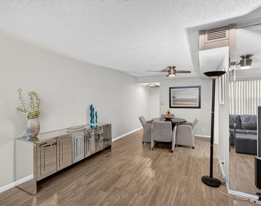 3030 Wolverton B - Photo Thumbnail 8