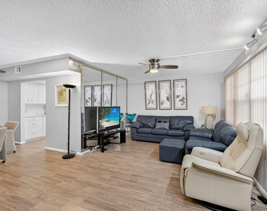 3030 Wolverton B - Photo Thumbnail 3
